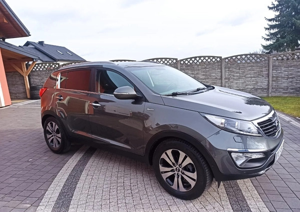 Kia Sportage cena 49900 przebieg: 186214, rok produkcji 2012 z Łasin małe 704